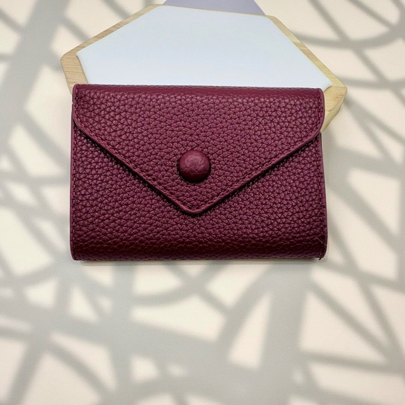 Women’s Minimalist Red Wine Card Wallet - Picture 1 of 8